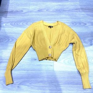 Trendy Cropped Cardigan